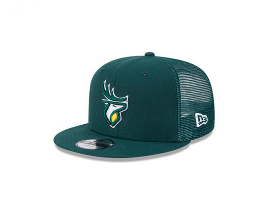 Edmonton Elks - New Era 950 Youth Trucker Elks Logo